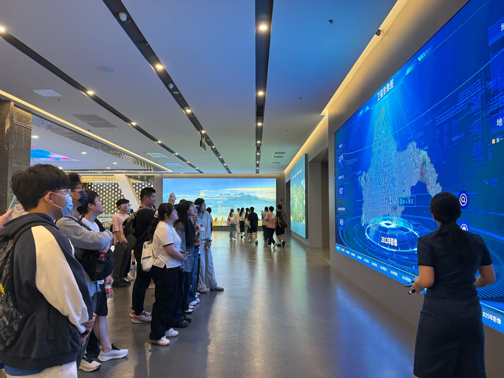 公管学子赴蓉开展课程联合实践 实地研学国土...